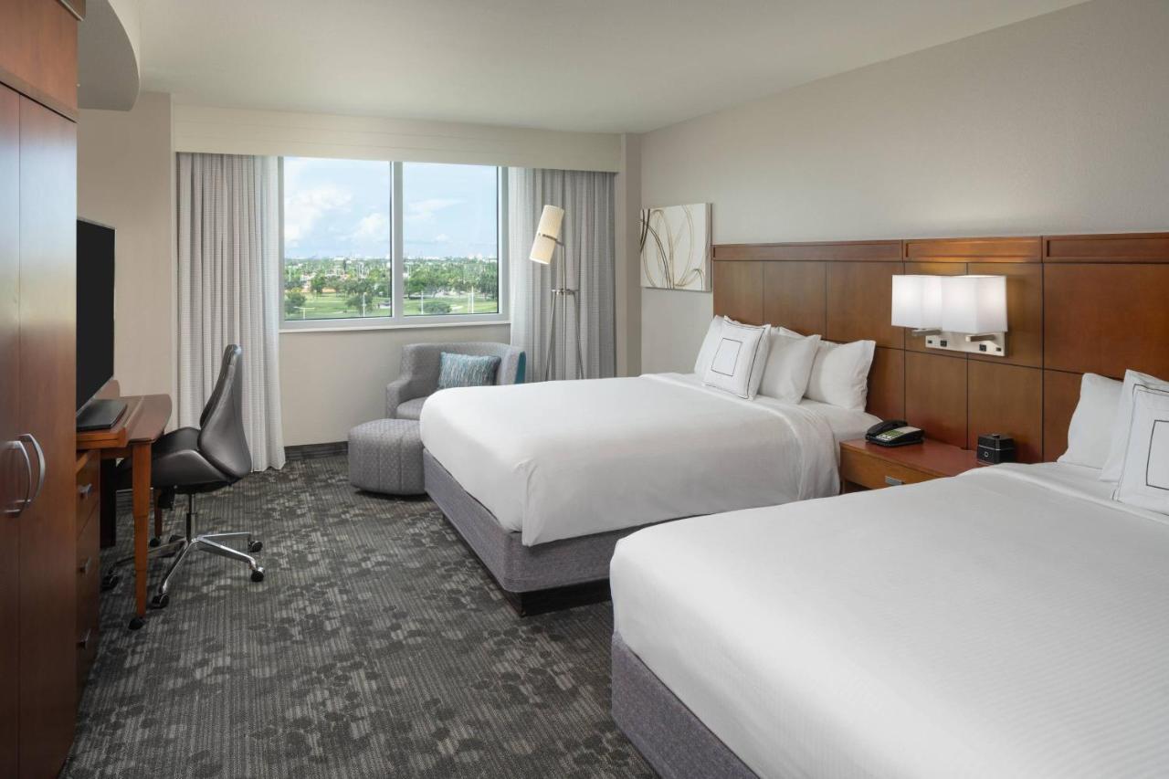 Hotel Courtyard By Marriott Miami Airport Exteriér fotografie