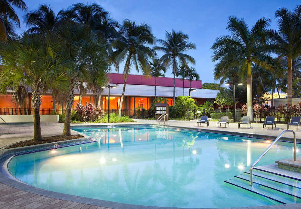 Hotel Courtyard By Marriott Miami Airport Exteriér fotografie